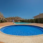 Дом отдыха Rosal House *