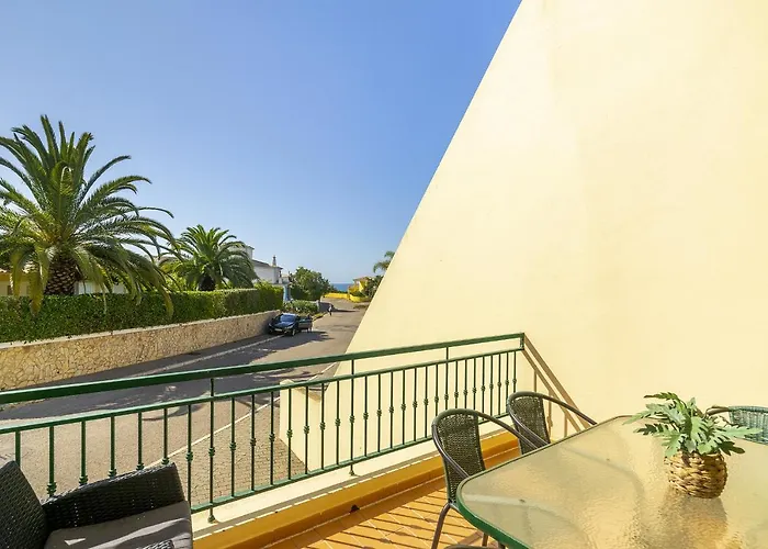 別荘 Rosal House *